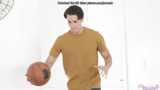 Dentro de la madrastra