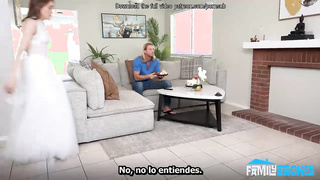 Práctica para la noche de bodas: Mi padrastro me ayuda a relajarme