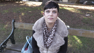 Belgian MILF Valentina gets fucked