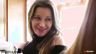 Elexis Monroe, Dani Daniels - A Mother Daughter Thing 1